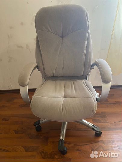Офисное кресло бу