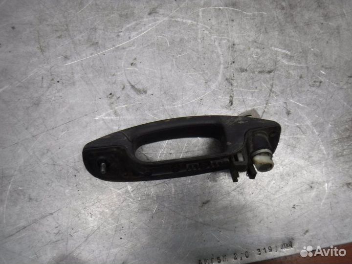 Ручка двери передняя левая Лада Нива 21214 2006