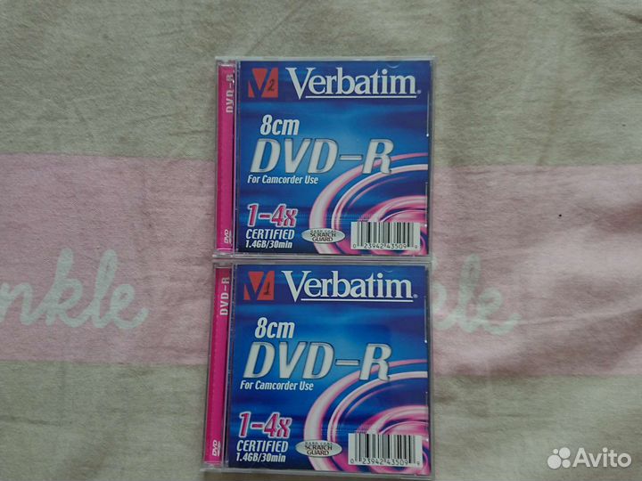 DVD-RW, DVD-R, CD-RW, CD-R, дискеты, VHS