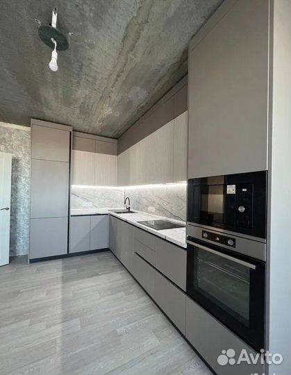 Кухня на заказ с установкой