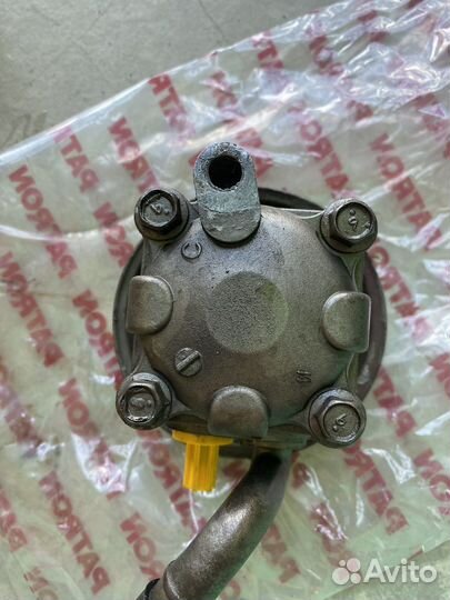 Насос гура infiniti m37