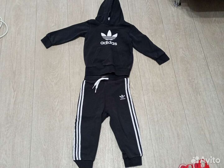 Спортивный костюм