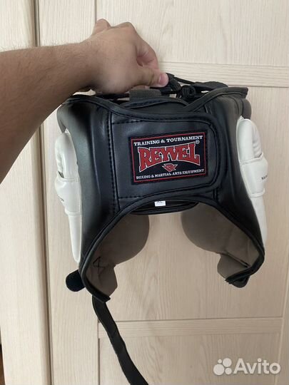 Шлем reyvel