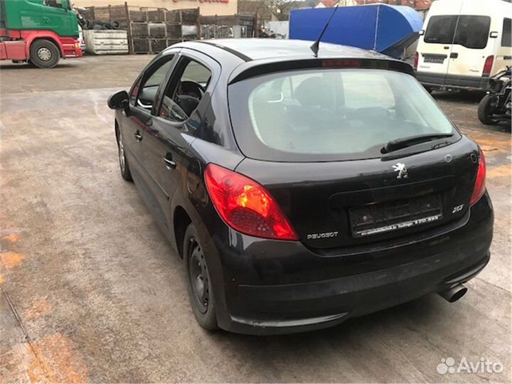 Разбор на запчасти Peugeot 207