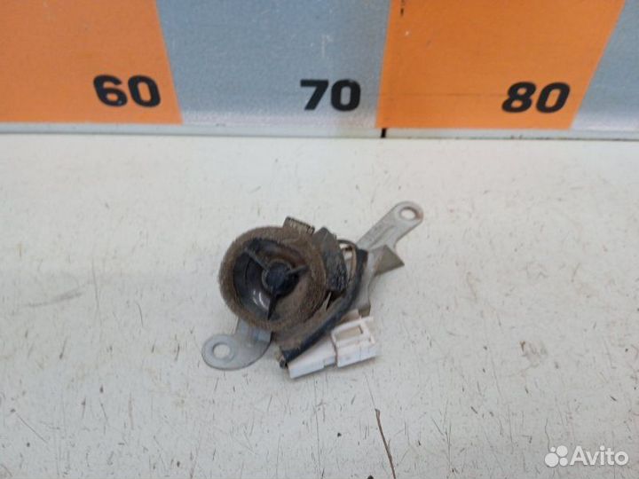 Динамик Mitsubishi Pajero 3 3.5 2000