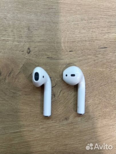 Apple AirPods (2-го поколения) оригинальные