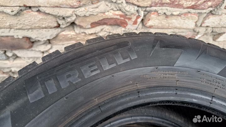 Pirelli Ice Zero 185/65 R15