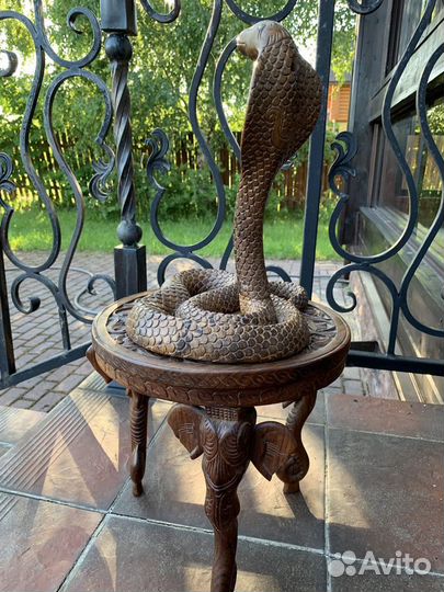 Комплект Кобра и Столик со слонами, Индия