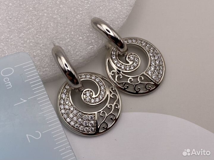 Серьги модные. Лёгкие