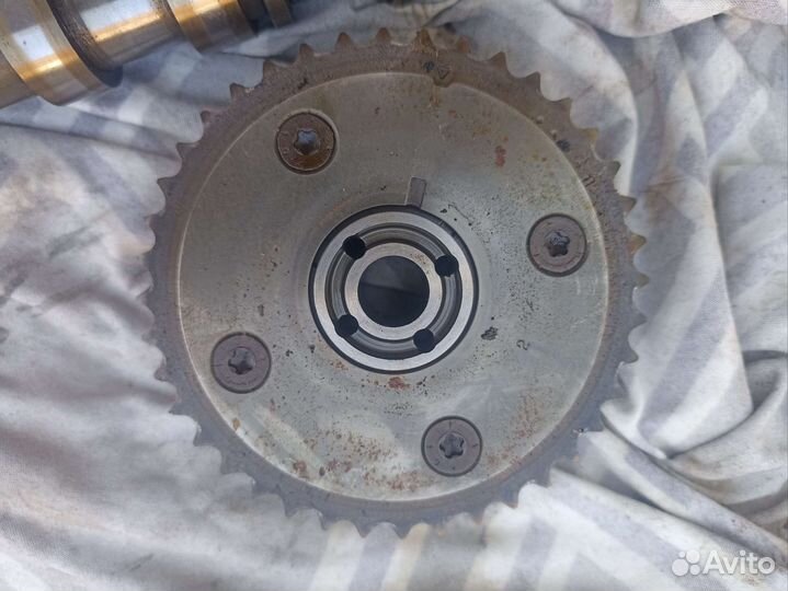 Шестерня впускного распредвала Peugeot 408 308 EP6