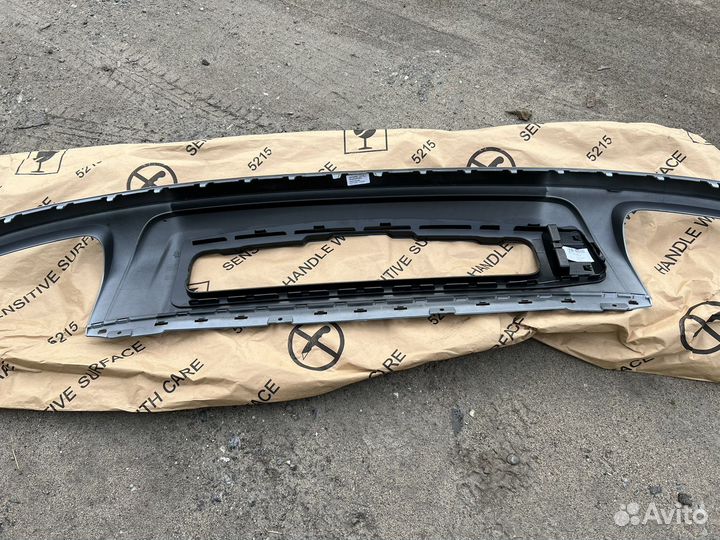 Накладка под фаркоп на задний бампер audi q7