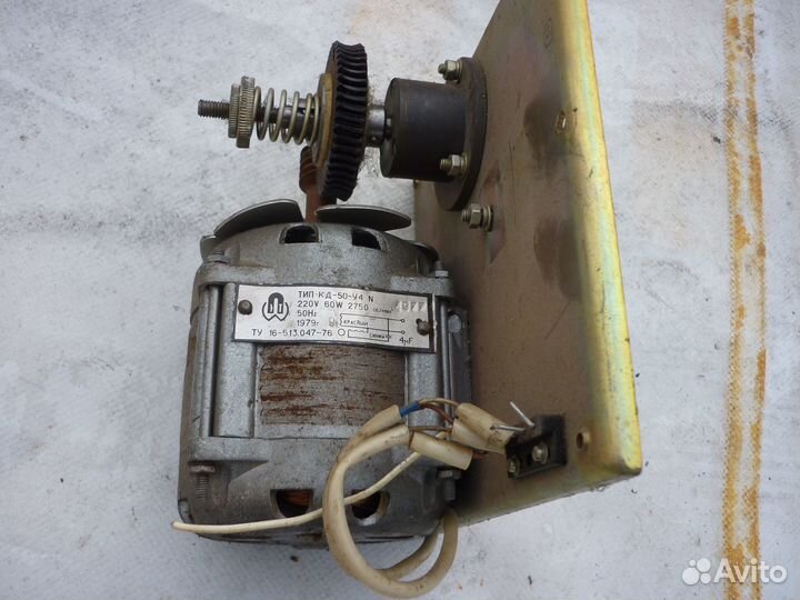 Подмотчик перфоленты эвм