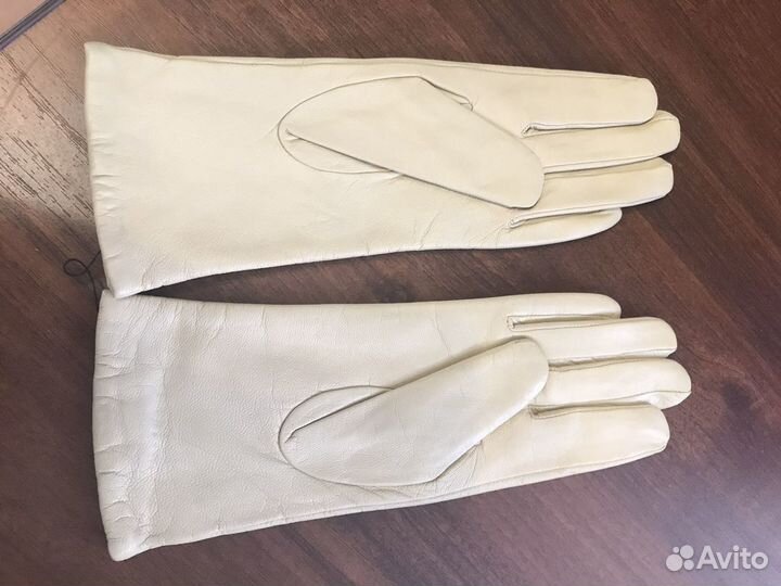 Перчатки