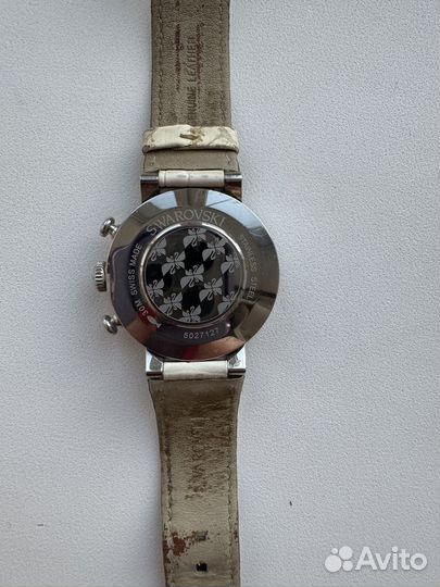 Часы женскиеSwarovski