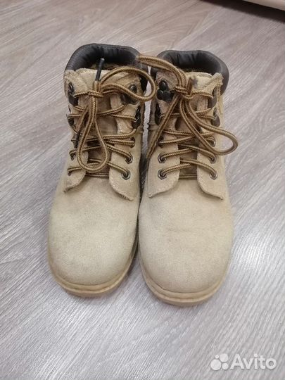 Ботинки замшевые