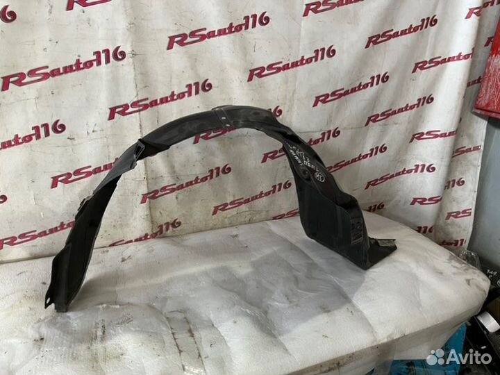 Подкрылок передний левый Kia Rio 3
