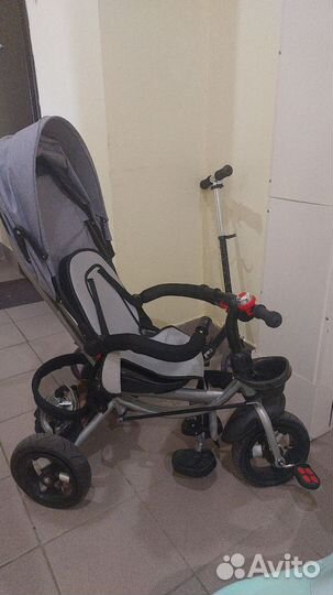 Трехколесный велосипед