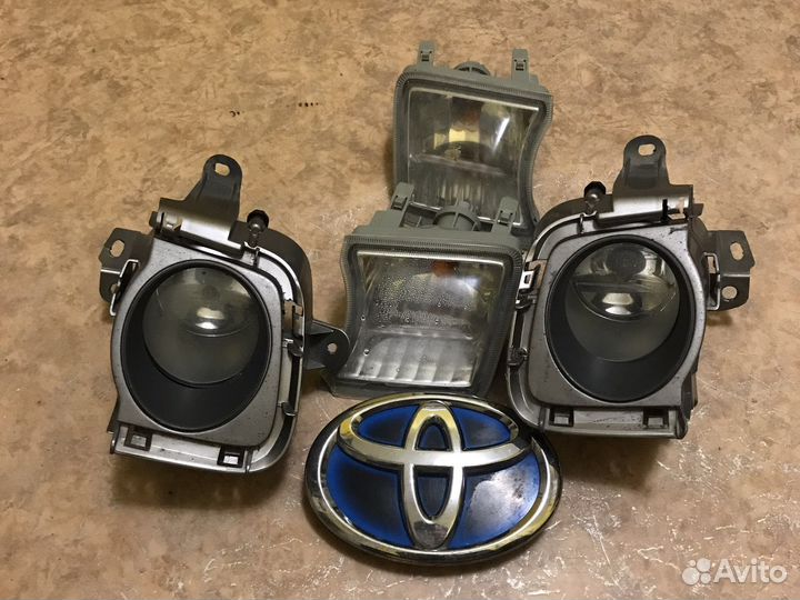 Продам оптикув передний бампер