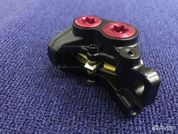 Суппорт тормозной передний Talaria Sting