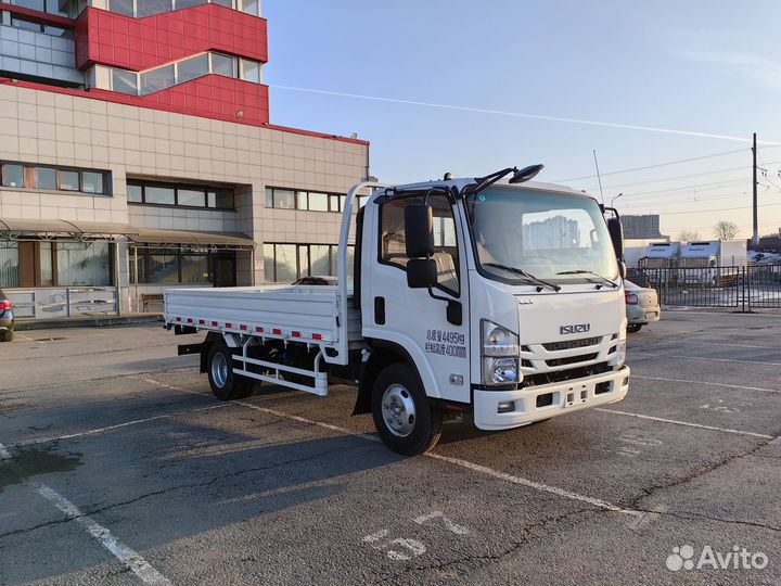 Isuzu Elf, 2023