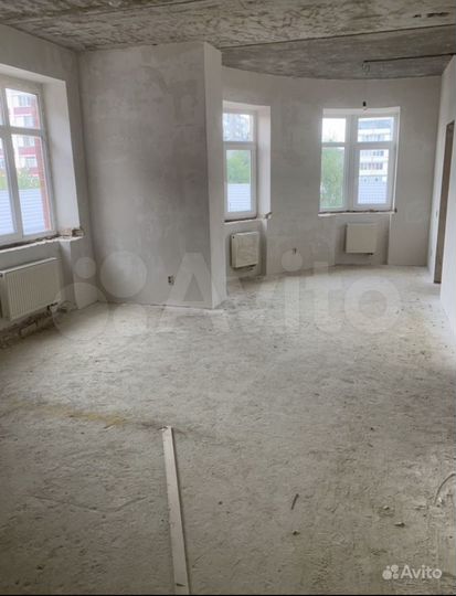 4-к. квартира, 242 м², 4/4 эт.