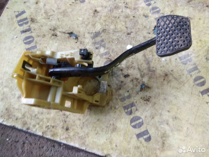 Педаль тормоза Bmw 5-Серия E60/E61 2003-2009