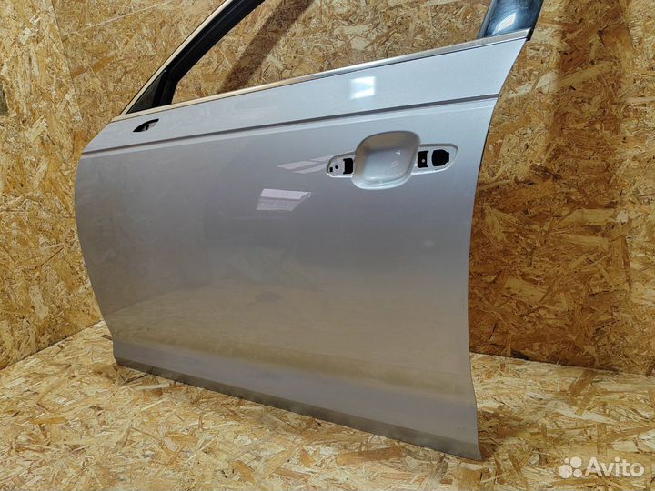 Дверь передняя левая Audi A4 B9 2016 8W0831051