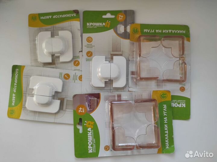 Блокираторы двери и накладки на углы