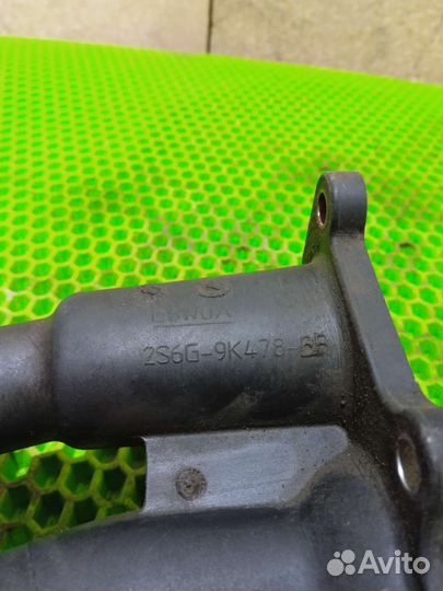 Патрубок Ford fusion