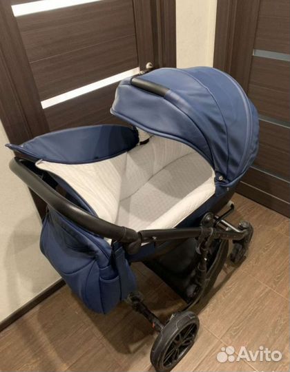 Прогулочная коляска: люлька+автолюлька