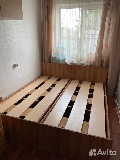 Две односпальные кровати