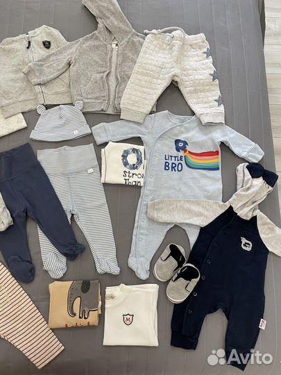 Вещи на мальчика 0-4 месяца