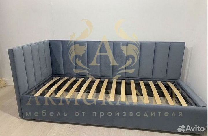 Кровать двуспальная в рассрочку