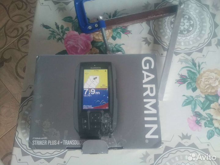Эхолот garmin striker 4 +