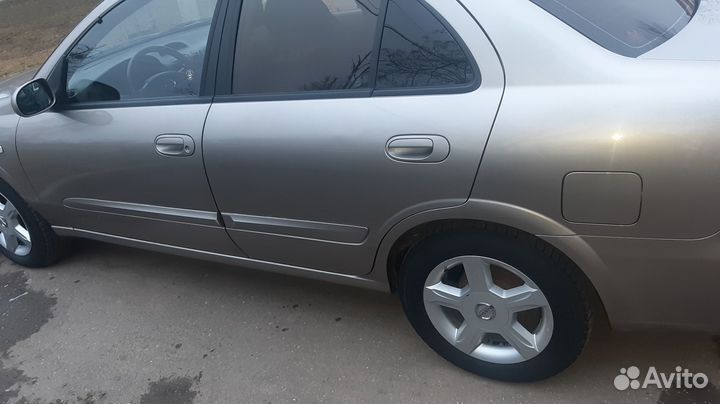 Nissan Almera Classic 1.6 AT, 2011, 249 000 км
