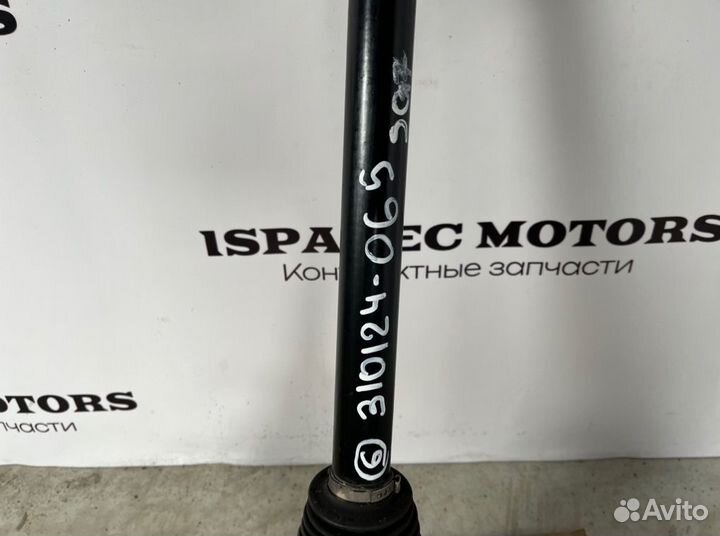 Полуось задняя (приводной вал, ШРУС) Audi Q7 4M