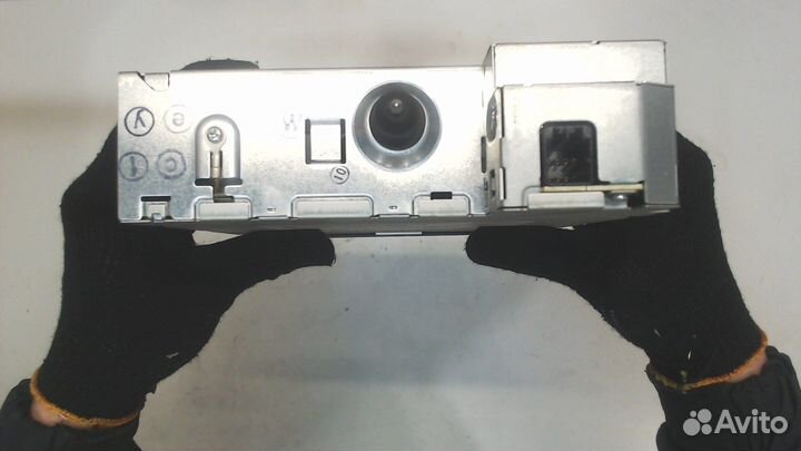 Проигрыватель CD/DVD Chrysler Town-Country, 2001