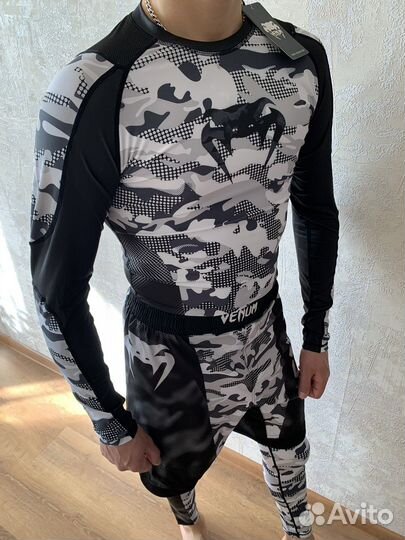 Рашгард reebok 3 в 1 Компрессионый костюм