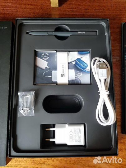 Samsung Galaxy Tab S3 9.7 SM-T825 LTE 32Gb + SD64g