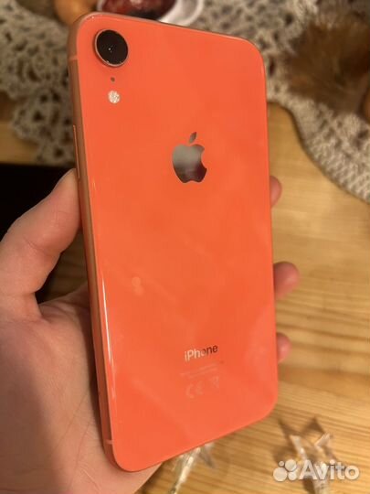 iPhone Xr, 64 ГБ