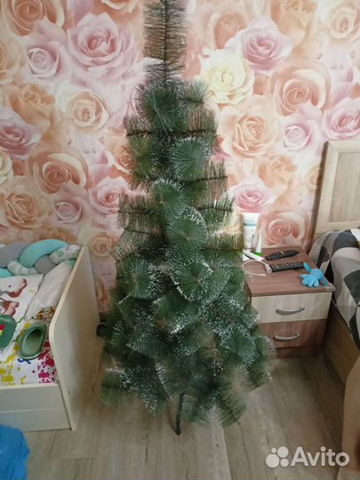 Сосна искусственная