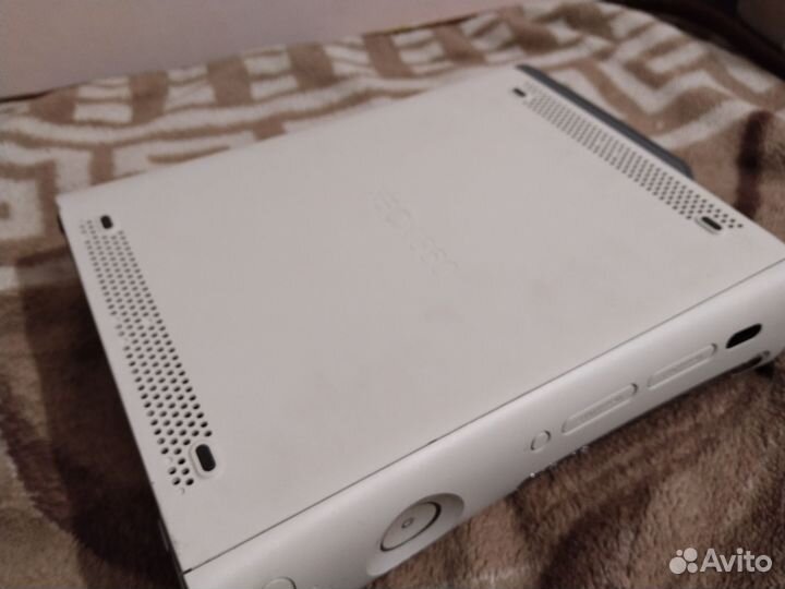 X box 360 60GB FAT +2 геймпада