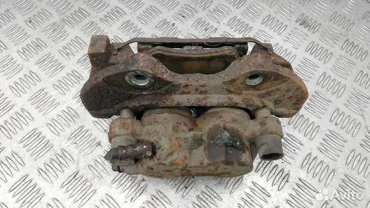 Суппорт передний левый Mercedes-Benz M-Класс W164