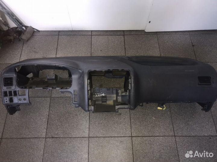 Торпедо с подушкой Toyota Hi Ace H100