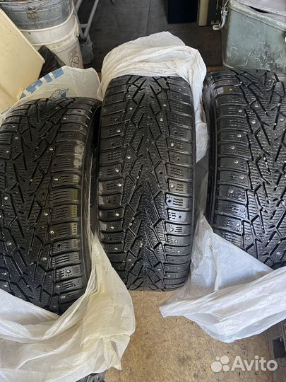 Nokian Tyres Hakkapeliitta 7 205/55 R16 и 205/55 R16