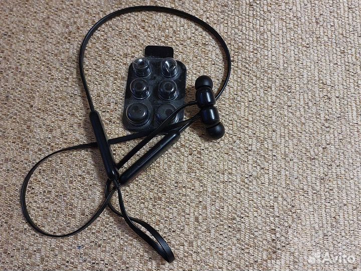 Беспроводные наушники beats flex