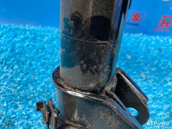 Стойки передние Mazda 6 GJ 2.0 2013