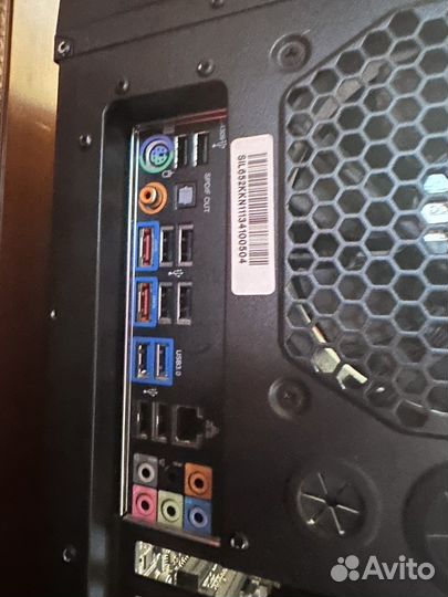 Материнская плата gigabyte x79 up 4