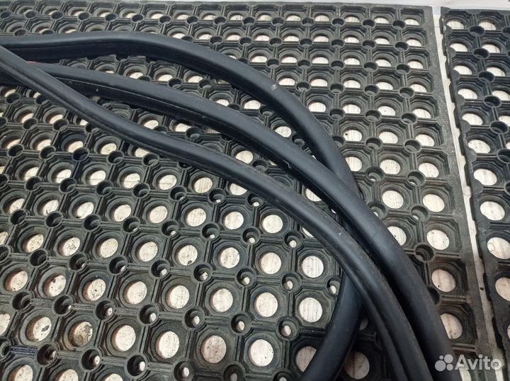 Уплотнители дверей BMW 5