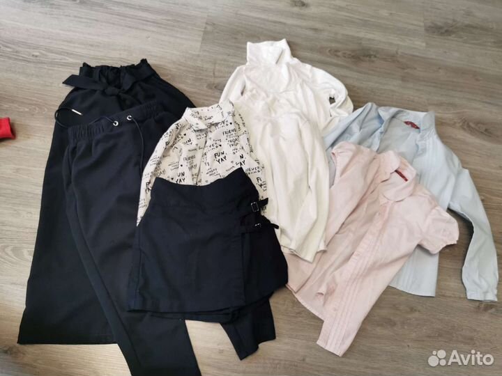 Школьные вещи пакетом